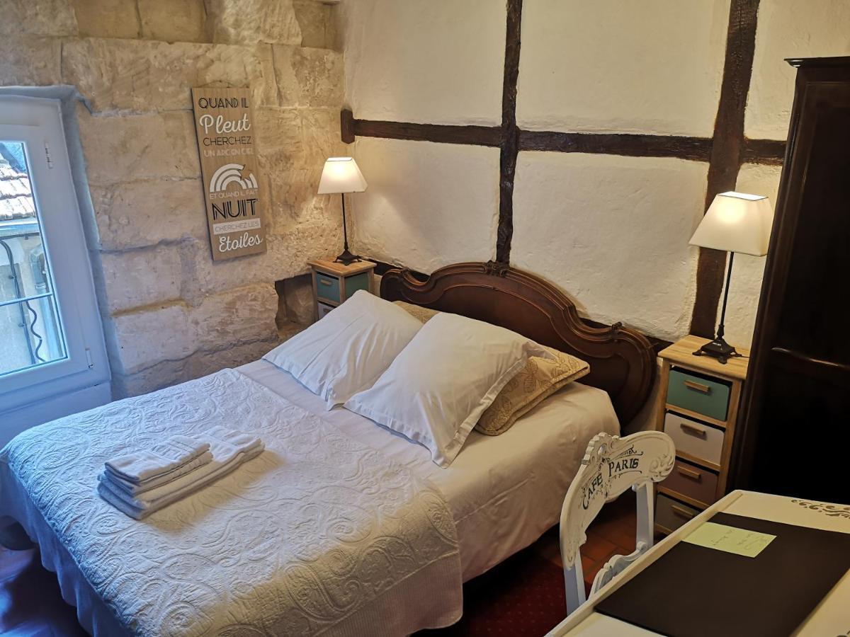 Il Etait 1 Fois Hotel Piolenc Екстериор снимка